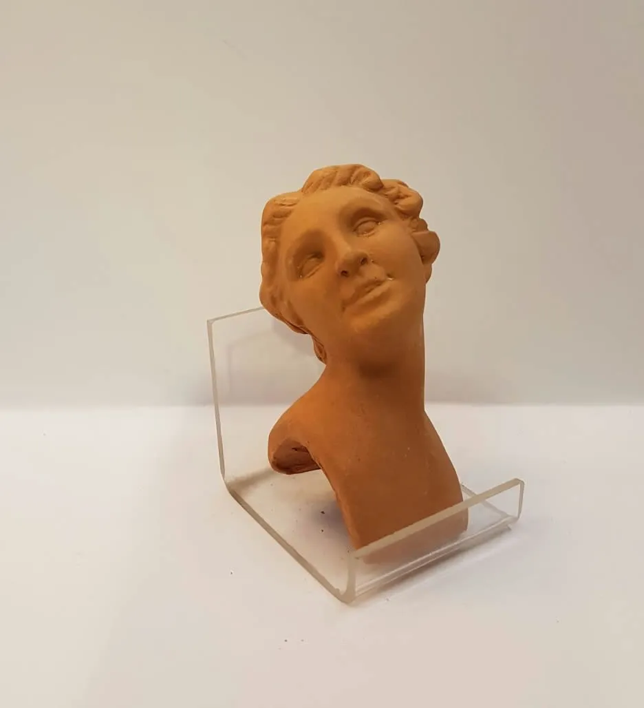 Ditta Montanini Teste terracotta TC12 testa presepe con mani