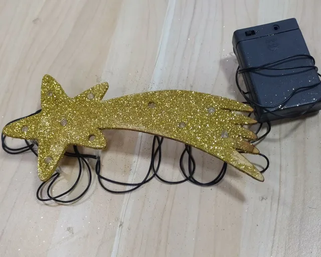 Ditta Montanini Stellari e aureole Stella oro 18 cm a batteria