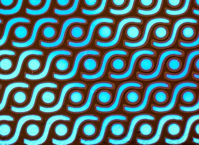 CBS Borderline Rings vetro dicroico quarto foglio Red Silver Blue