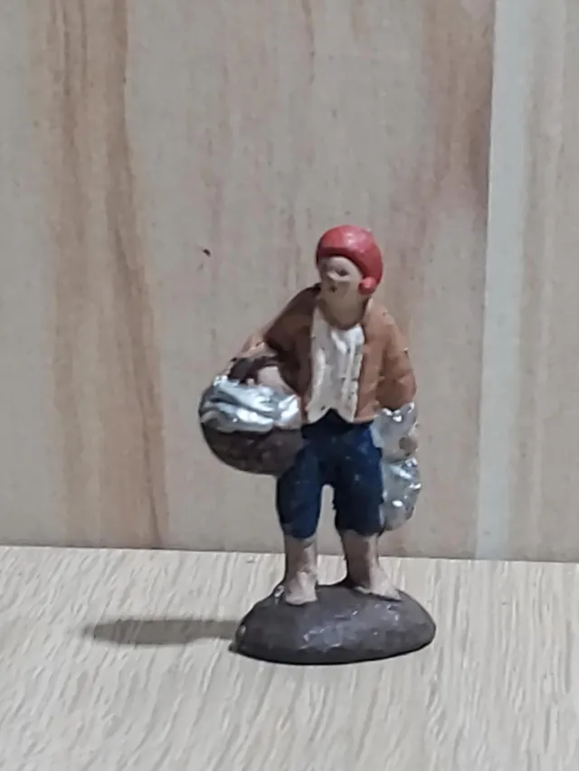 Ditta Montanini Pastori terracotta TC30022 Pescivendolo