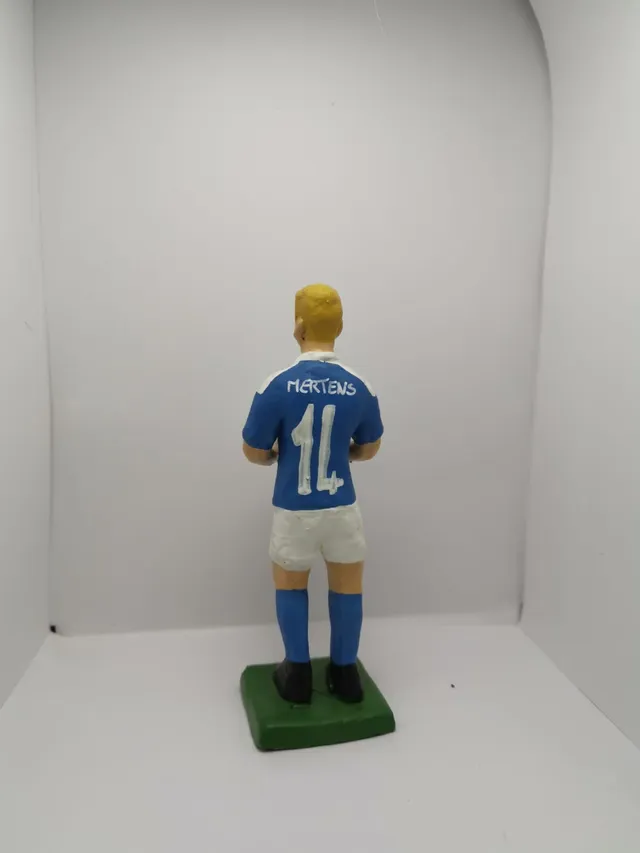 Montanini Personaggi Famosi Dries Mertens statuina 14-17 cm