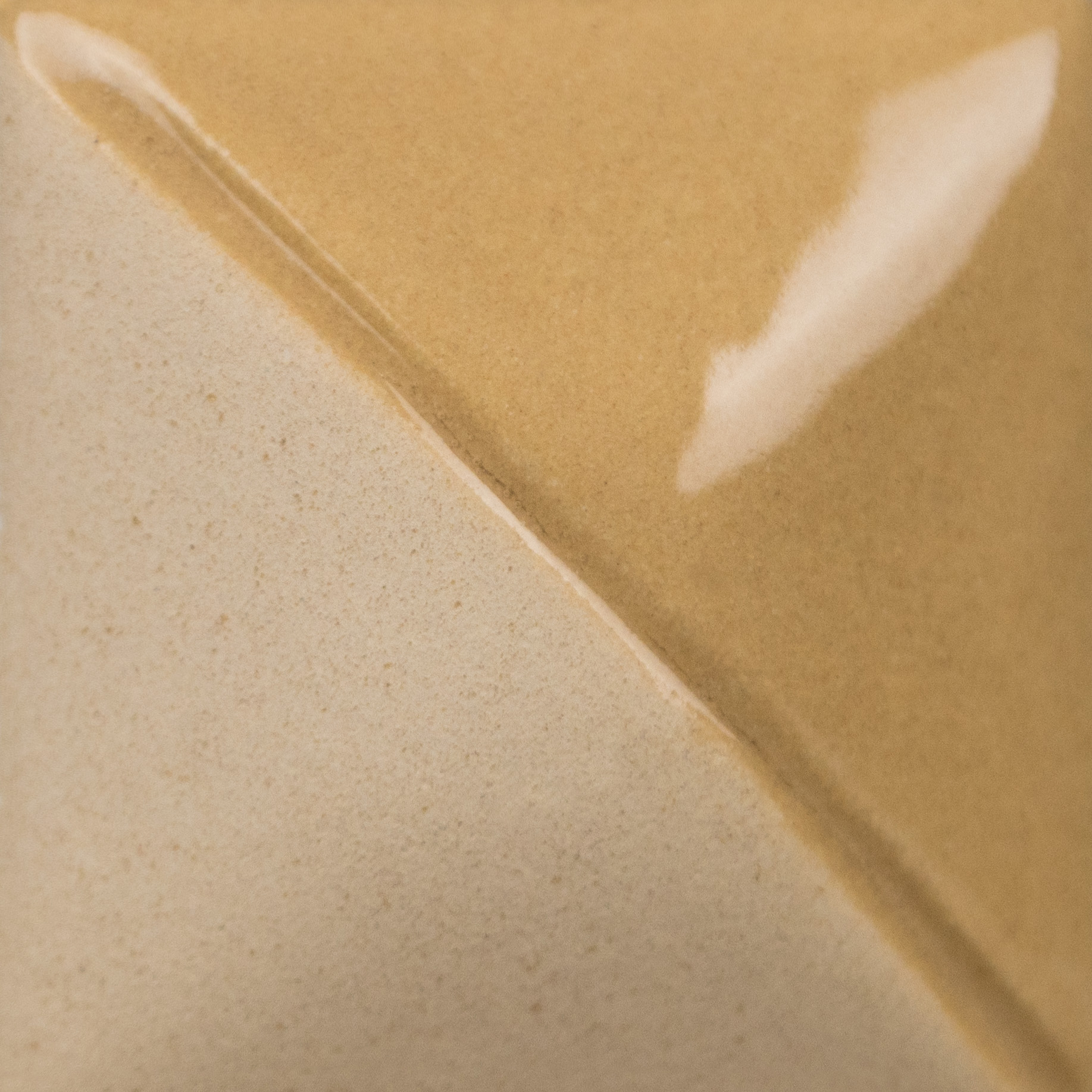 Mayco Fundamentals Sand UG-030 engobbio ceramico beige opaco