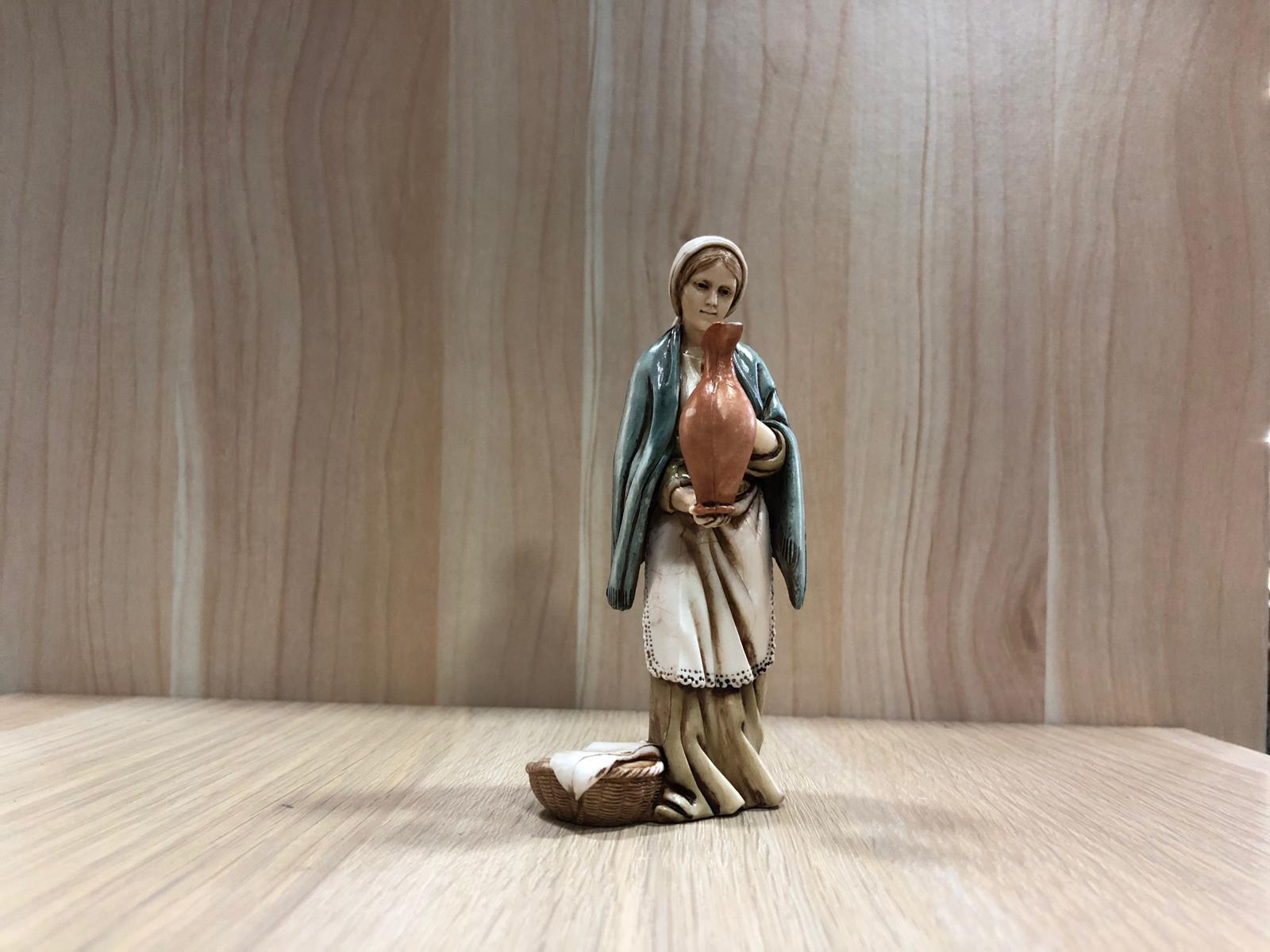 Ditta Montanini Pastori Landi GM4 Donna Anfora statuina 11 cm