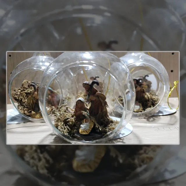 Ditta Montanini Natività sfera di vetro decorazione 10 cm conf. 6 pz