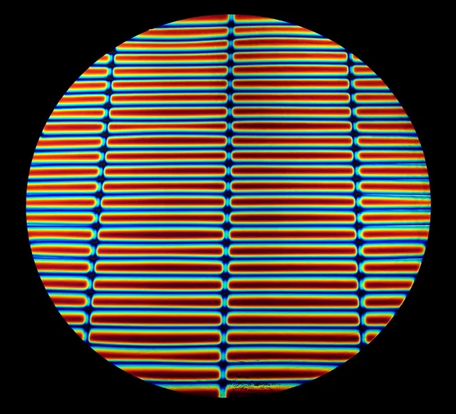 CBS Dichroic Rainbow A 3/4 vetro dicroico a strisce