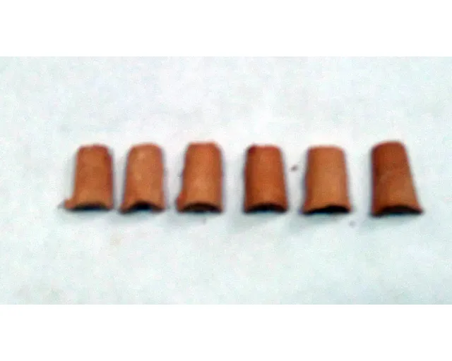 Ditta Montanini Tegole Terracotta 0,5x0,9 tegole miniatura 90 pezzi