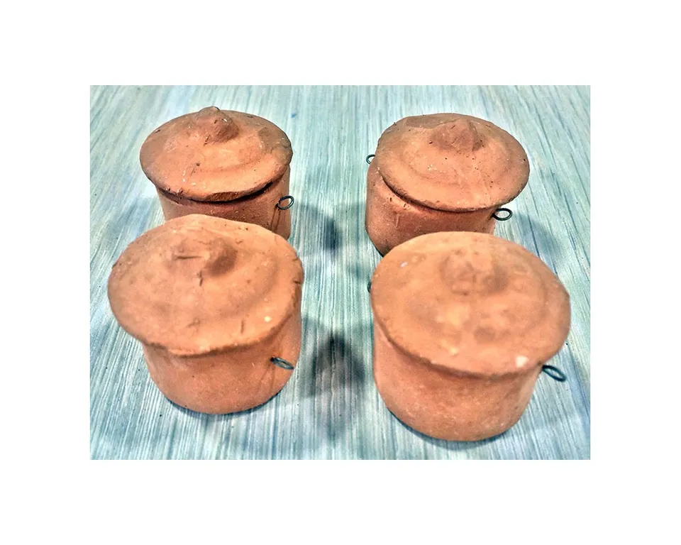 Ditta Montanini Minuterie 40818 kit 4 vasi terracotta