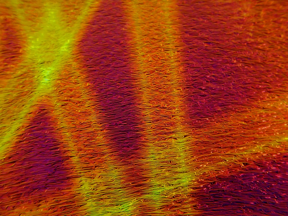 Cbs Dichroic Crinklized Pixie Stix Black Cherry vetro 19"