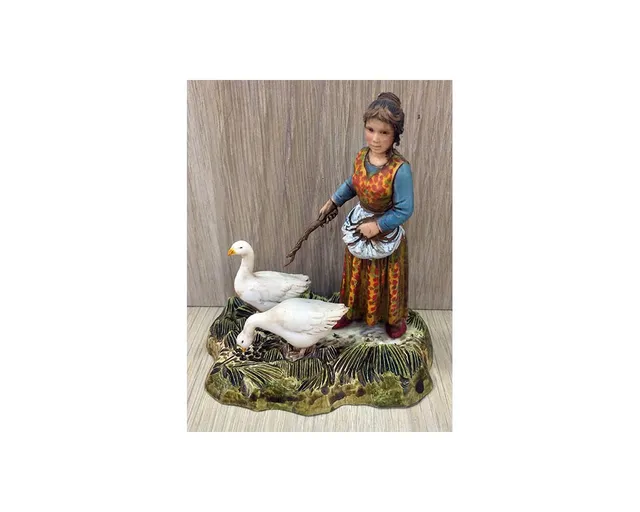 Ditta Montanini Gruppi Landi 0343-04 gruppo presepe Donna con oche