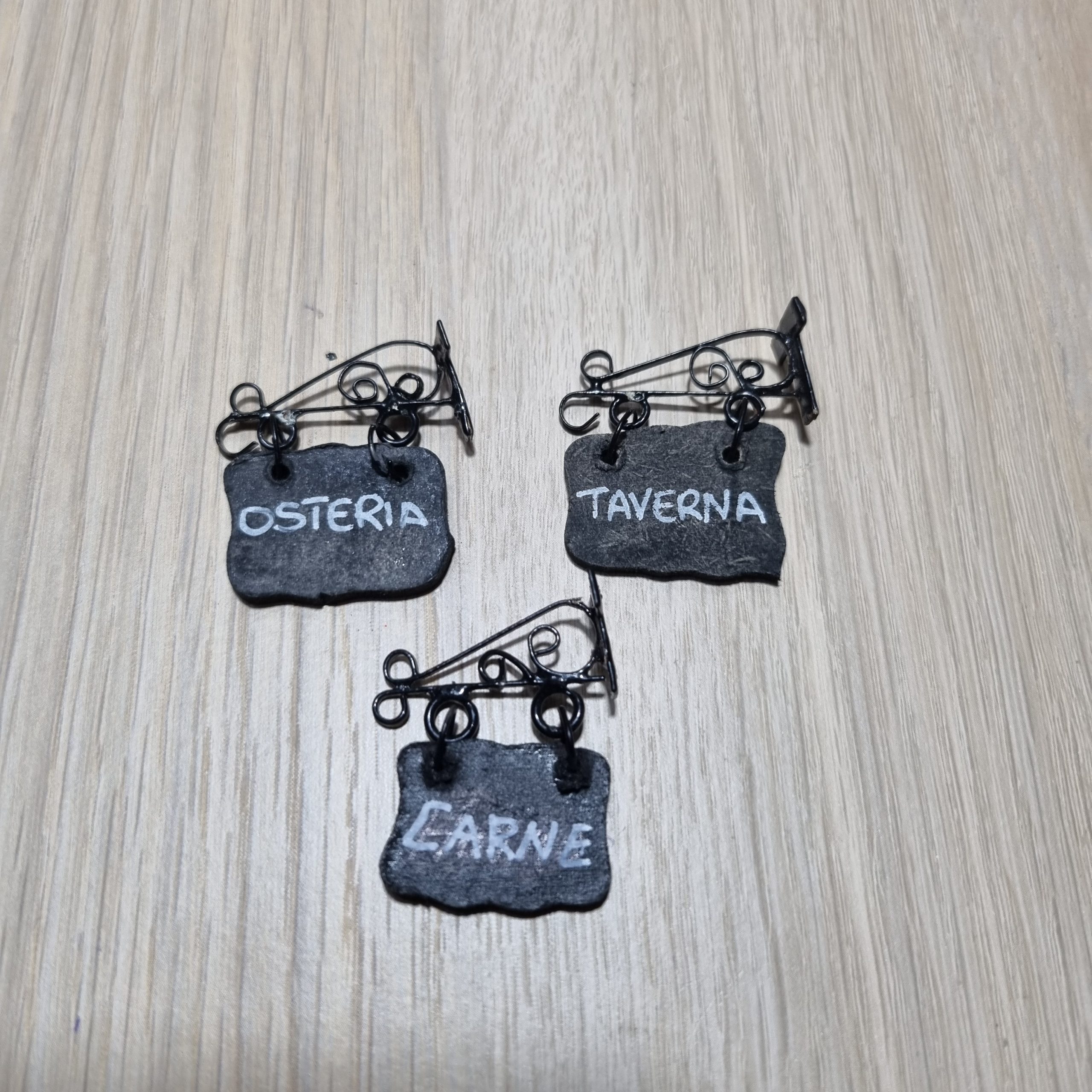 Ditta Montanini Minuterie Insegna per Bottega 3x2 cm