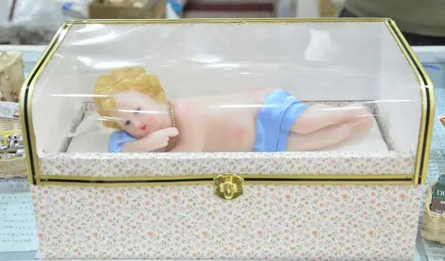 Ditta Montanini Pastori Landi BIM bambino cera presepe 27 cm