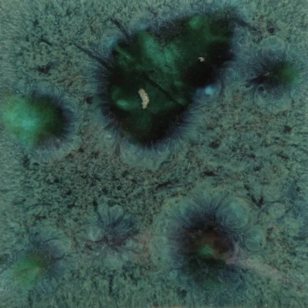 Mayco Jungle Gems Peacock Green smalto ceramica cristalli verdi