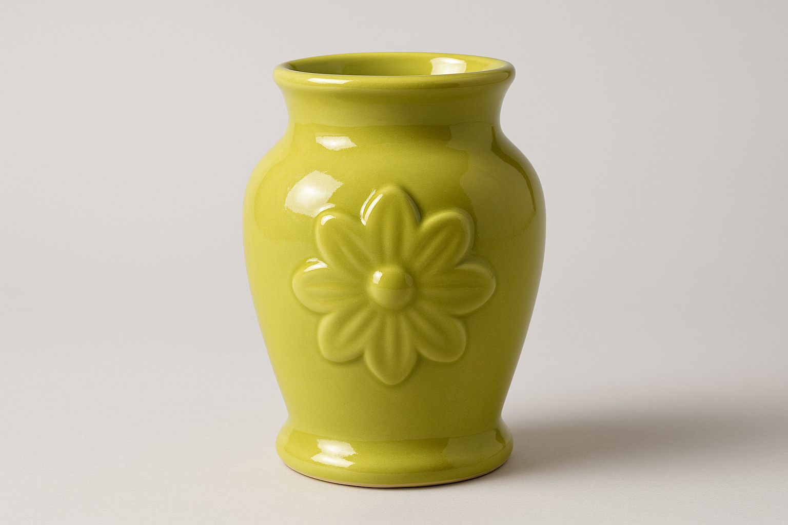 Colorobbia Chartreuse smalto ceramico verde giallo lucido
