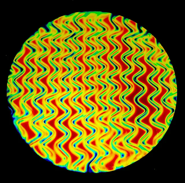 Cbs Dichroic Twizzle Cyan Dark Red vetro dicroico zig-zag