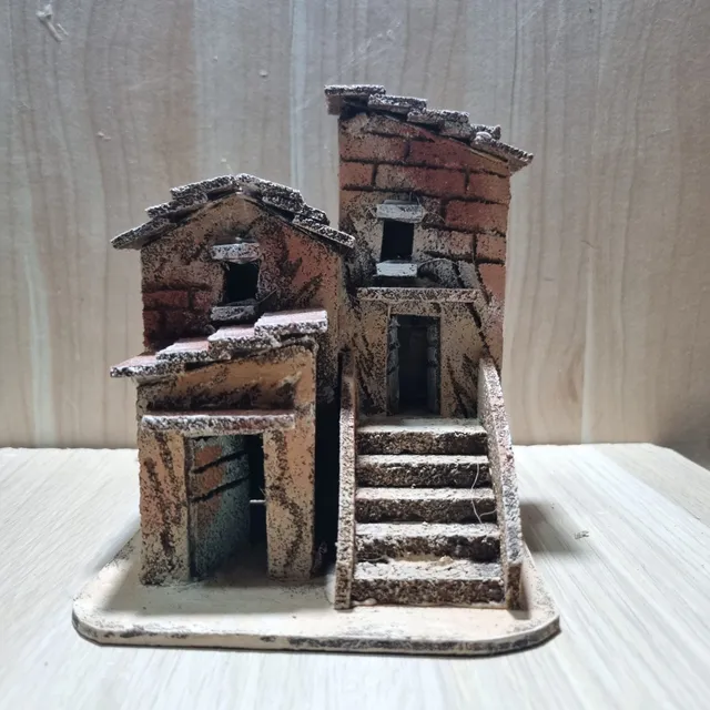 Ditta Montanini Casette in sughero art 38 casetta presepe