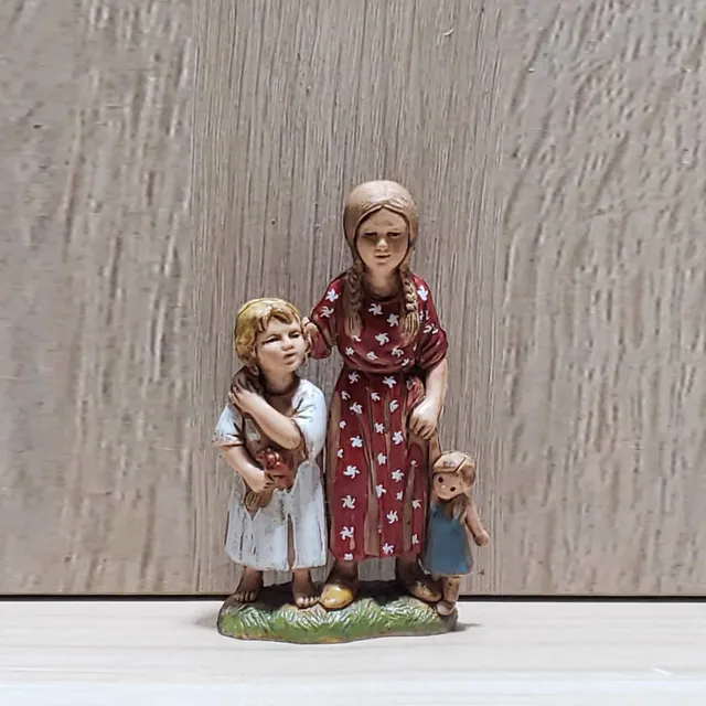 Ditta Montanini Pastori Landi statuina presepe bambine