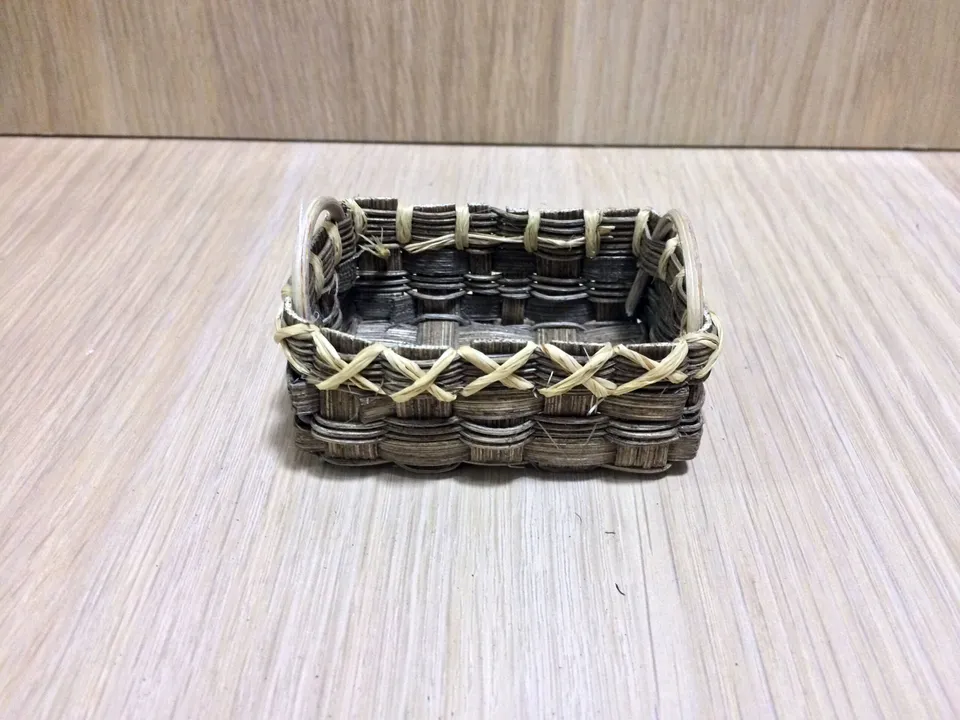 Ditta Montanini Cestini CS007 Spasella cestino 7x5x3 cera