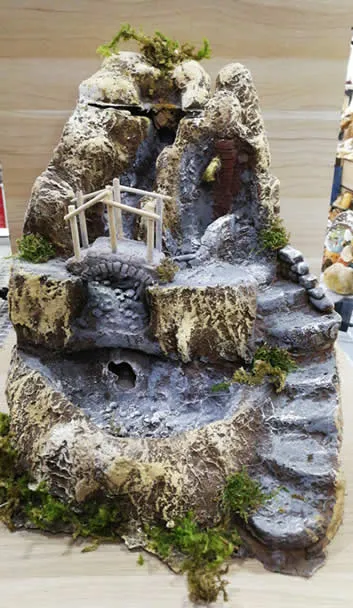 Ditta Montanini Fontane e Cascate RF10 cascata resina 25 cm