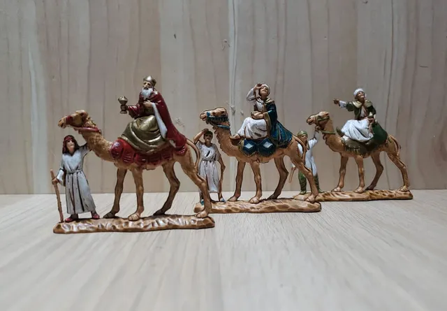 Ditta Montanini Pastori Landi Re Magi a cammello presepe