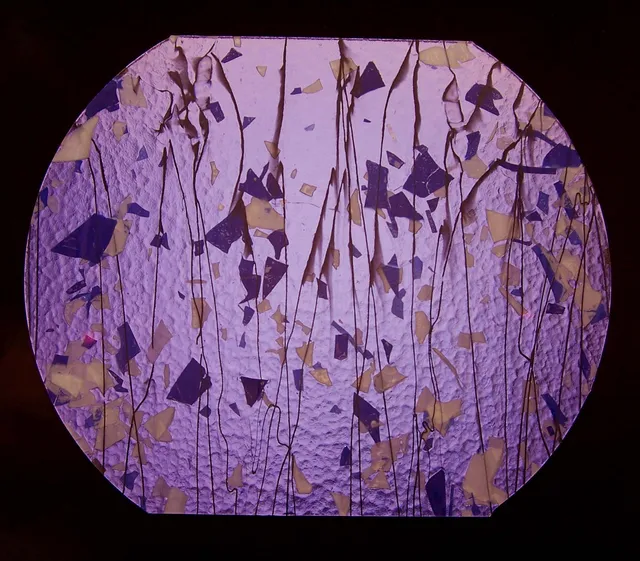 Cbs Specialty Fracture 4119 Violet vetro dicroico streamer COE 90