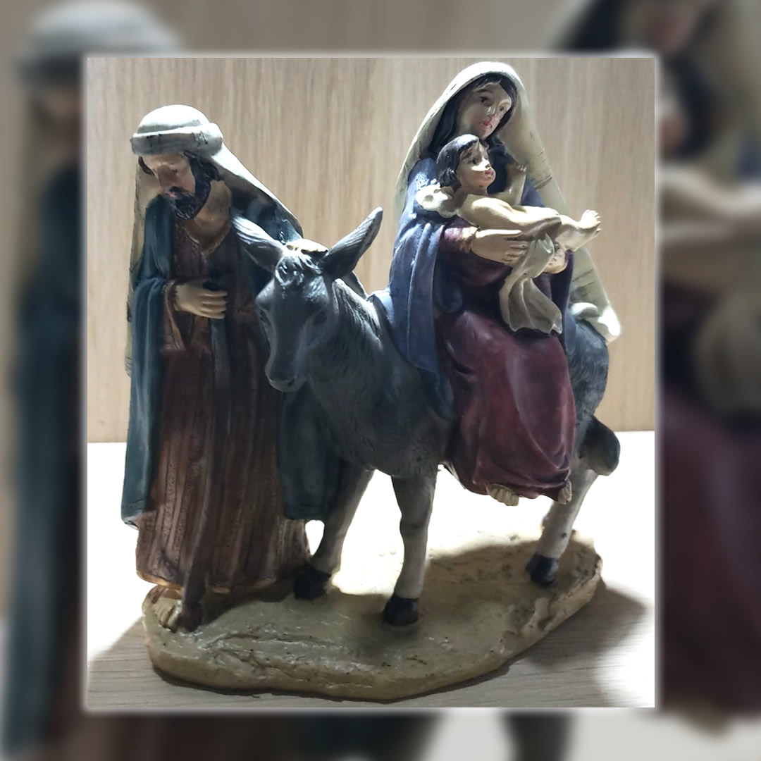 Natività in Resina Sacra Famiglia da Tavolo 400 g