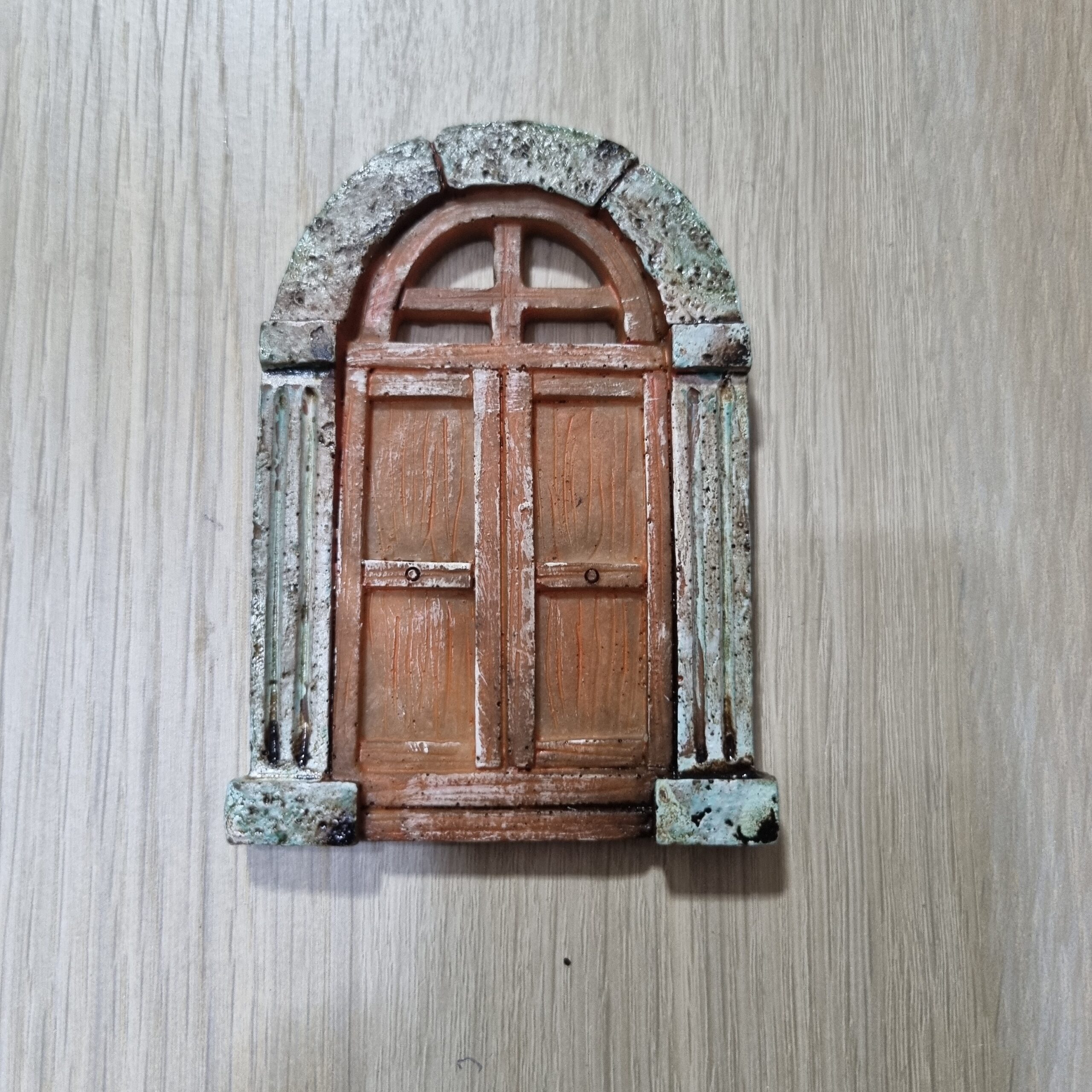 Ditta Montanini Minuterie Portone portoncino resina presepe