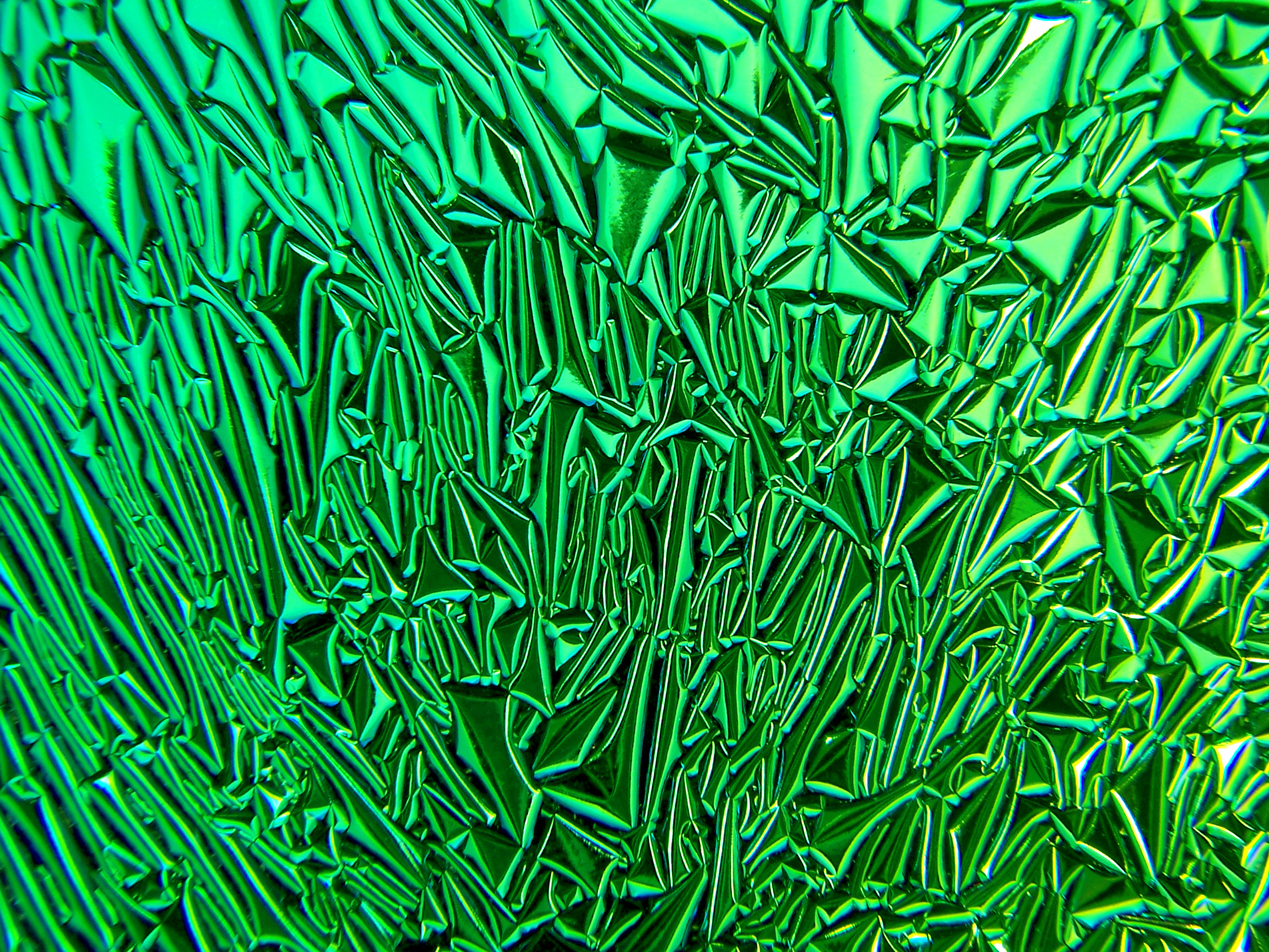 CBS Crinklized vetro dicroico Crinklized Emerald tondo 19"