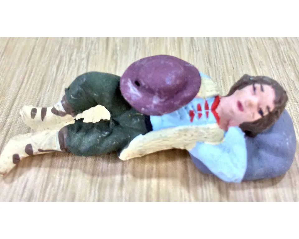 Ditta Montanini Pastori terracotta T4012 Dormiente 4cm statuina