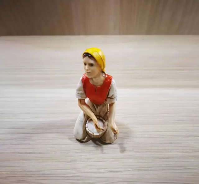 Pastori Landi Mungitrice 10 cm statuina presepe resina