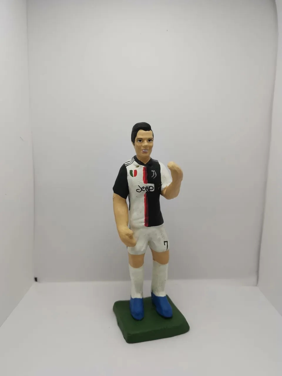 Ditta Montanini Personaggi famosi Cristiano Ronaldo statuina 15 cm