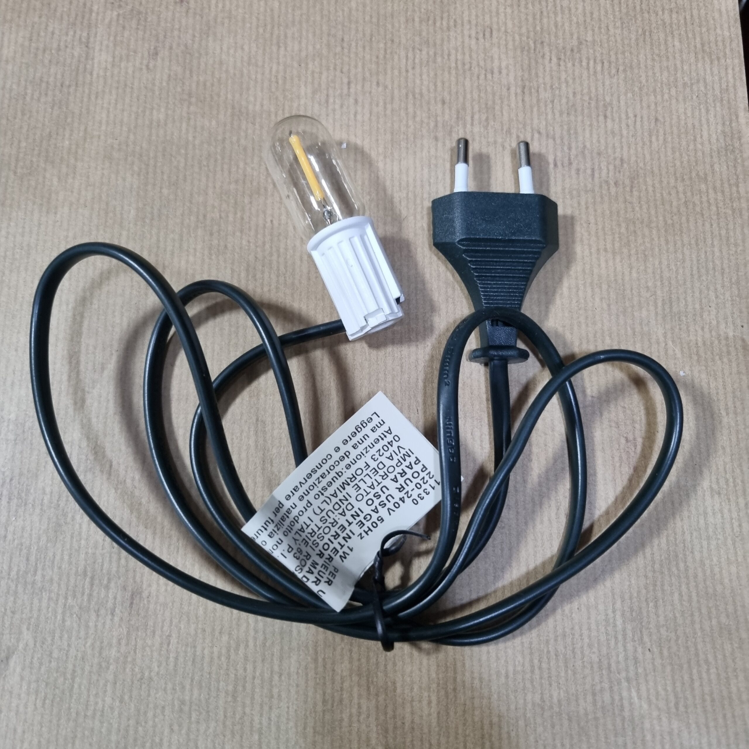 Ditta Montanini PF4 Portalampada LED con Filo e Spina