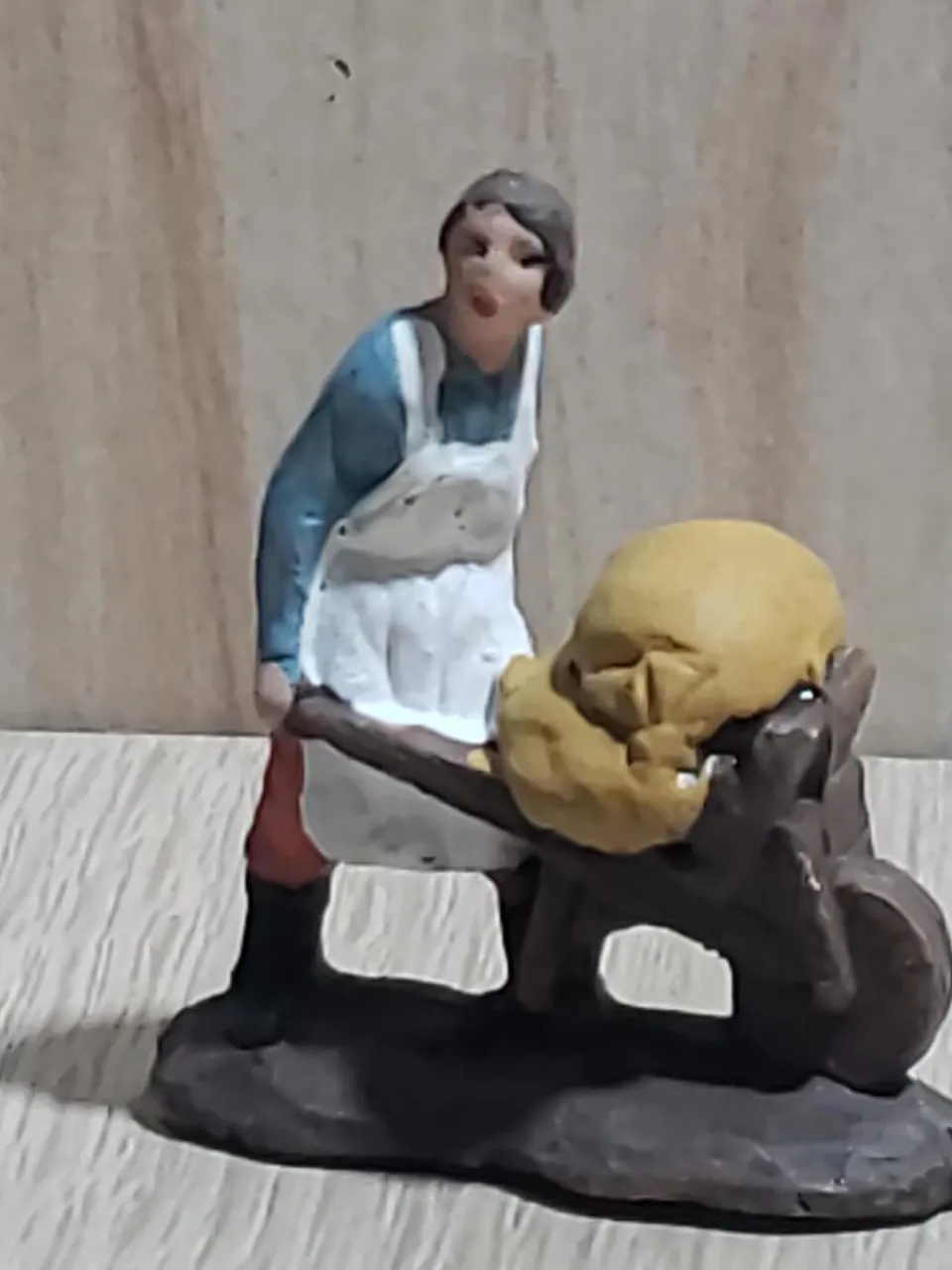 Ditta Montanini Pastori in terracotta TC30028 statuina con carro