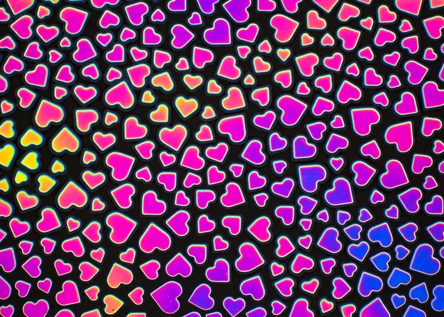 Cbs Dichroic Borderline Hearts vetro dicroico verde magenta blu