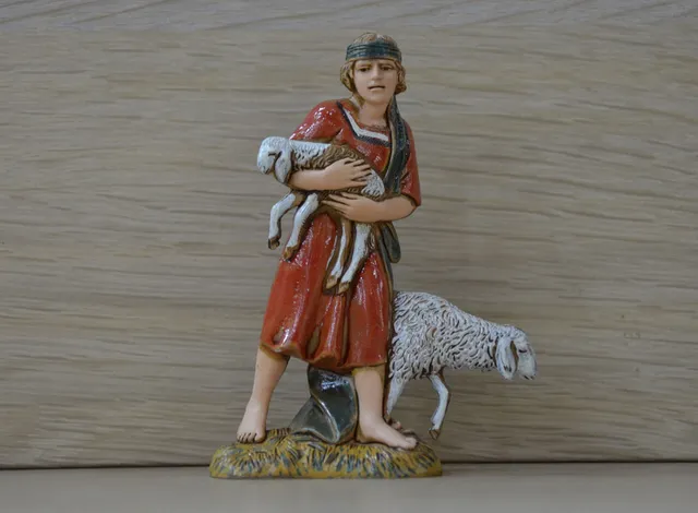 Pastori Landi CS1012 pastore con pecora statuina presepe 10 cm