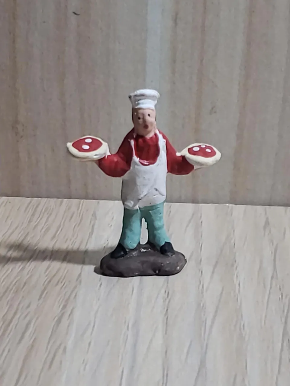 Ditta Montanini Pastori in terracotta TC30016 statuina Pizzaiolo
