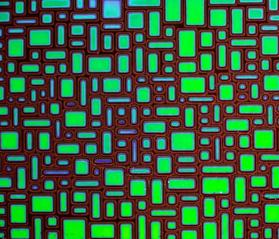 CBS Dichroic Borderline Masonry Emerald vetro dicroico quarto
