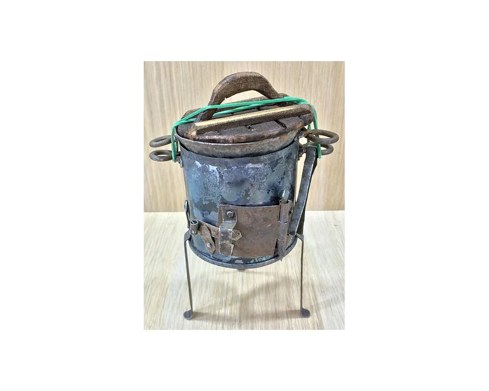 Ditta Montanini ST38 Fornacella strumento presepe H 16 cm