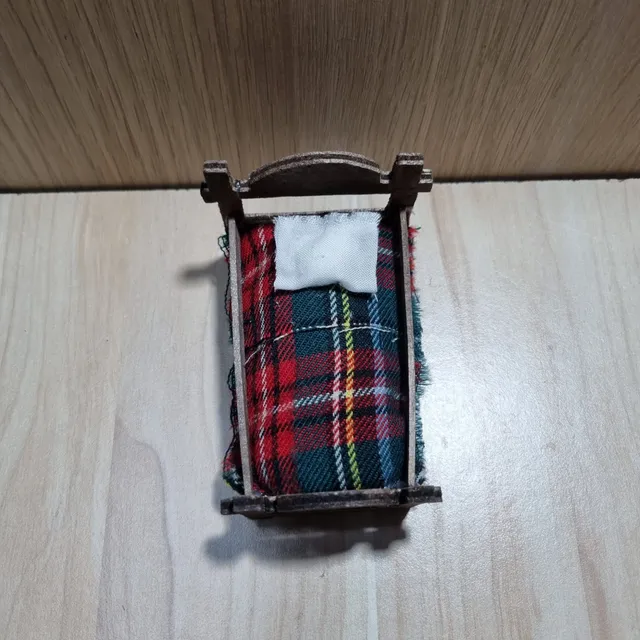 Montanini Letto grande accessorio presepe minuterie
