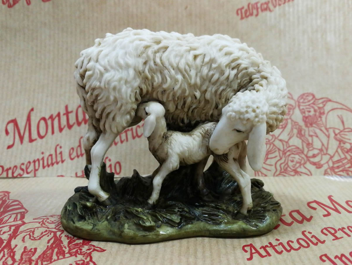 Ditta Montanini Landi 1518 Pecora con Agnello 15 cm Presepe