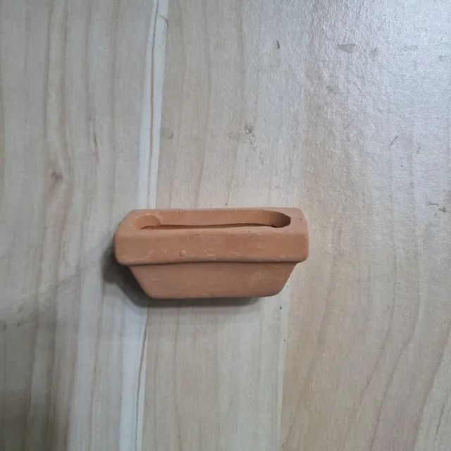 Ditta Montanini 00439 Vaso Rettangolare Terracotta 5X2