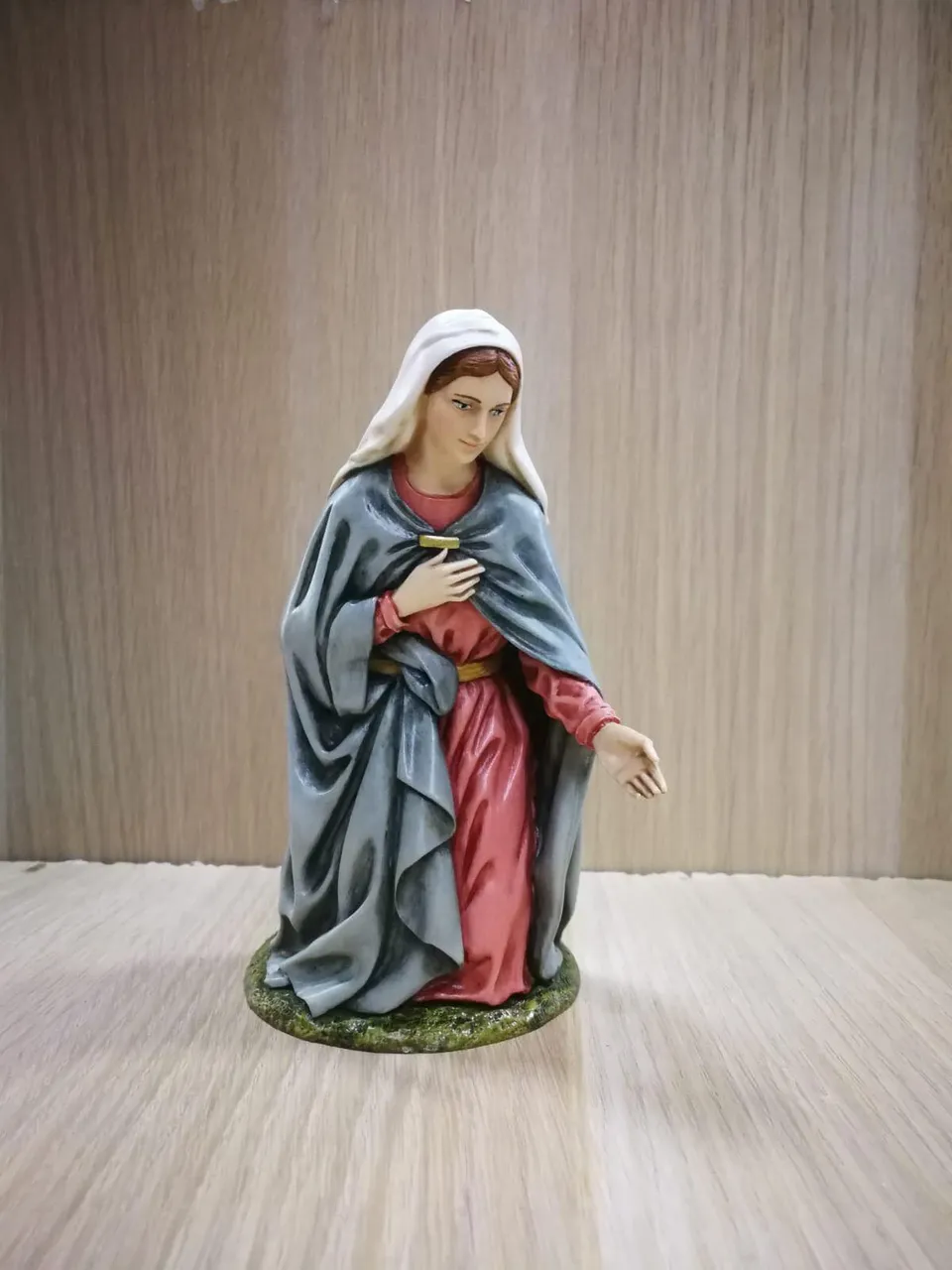 Montanini Pastori Landi 420-1800 Madonna presepe 18 cm resina