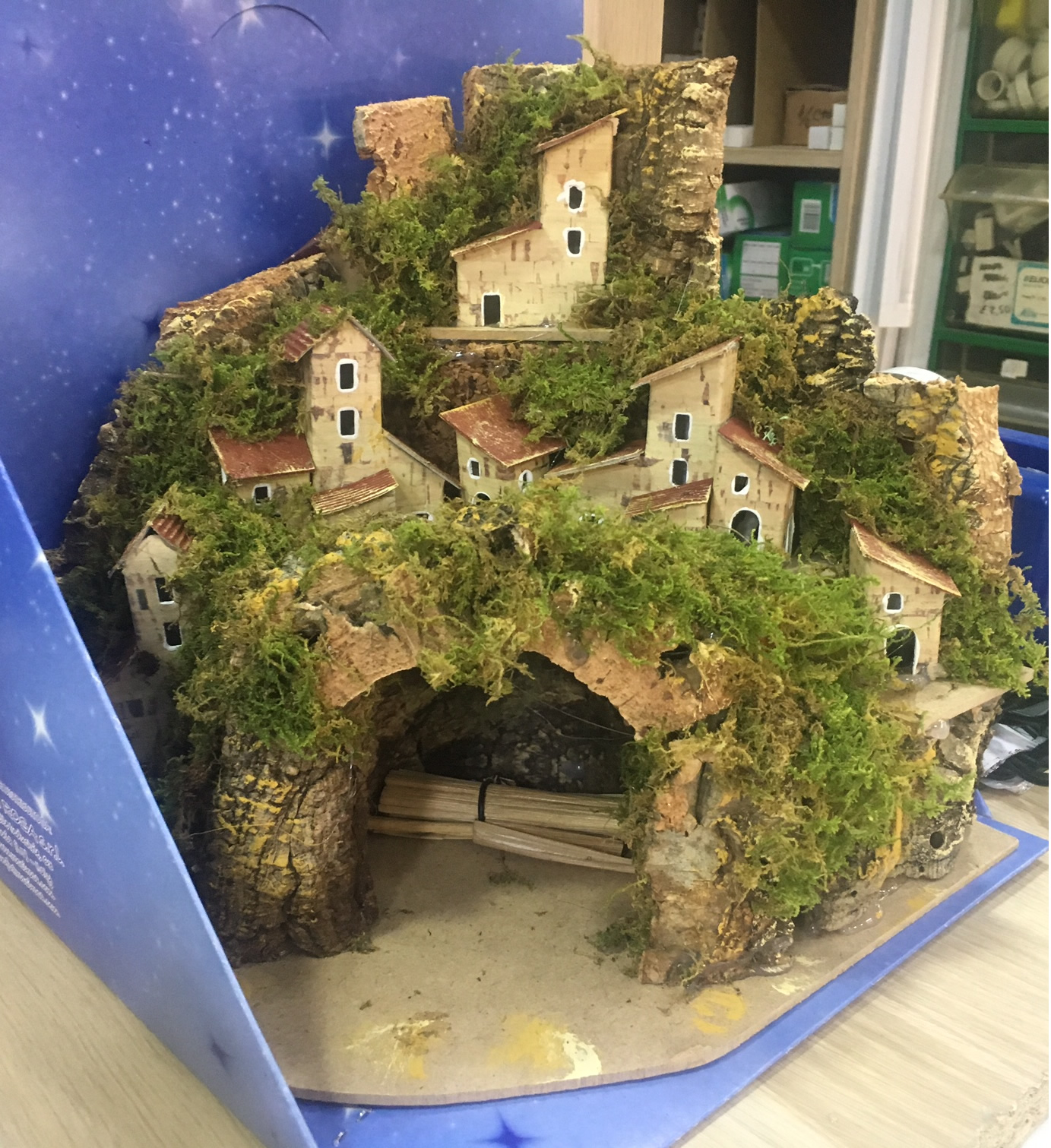 Montanini Presepi 80060 Presepe 27x23x22 cm