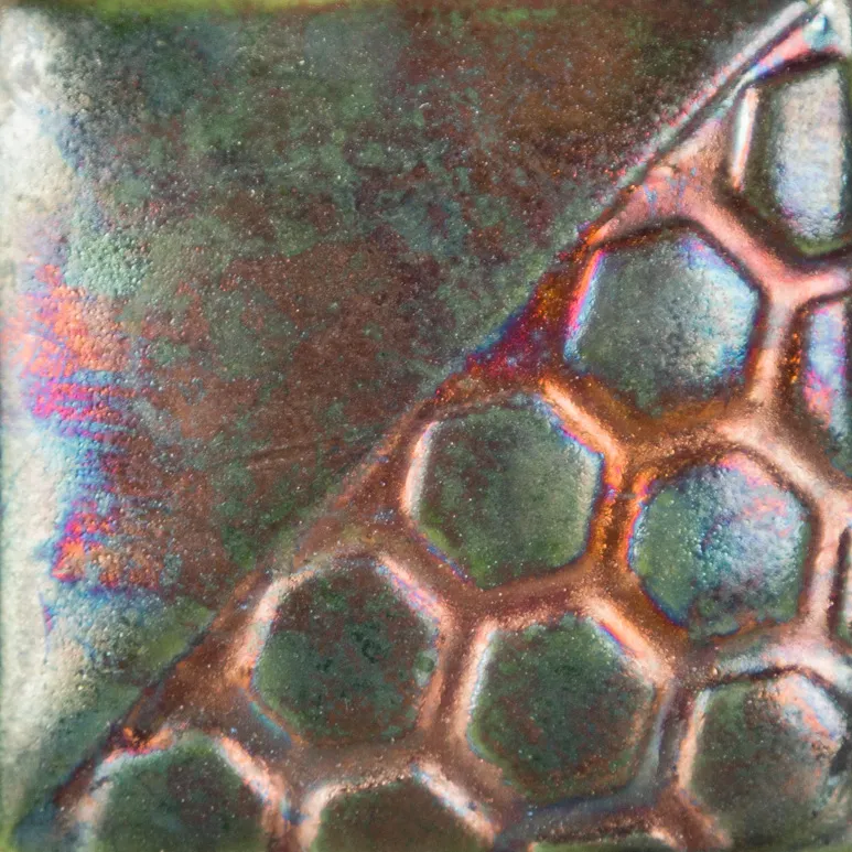 Cerama Oil Slick RK-107 smalto raku cangiante