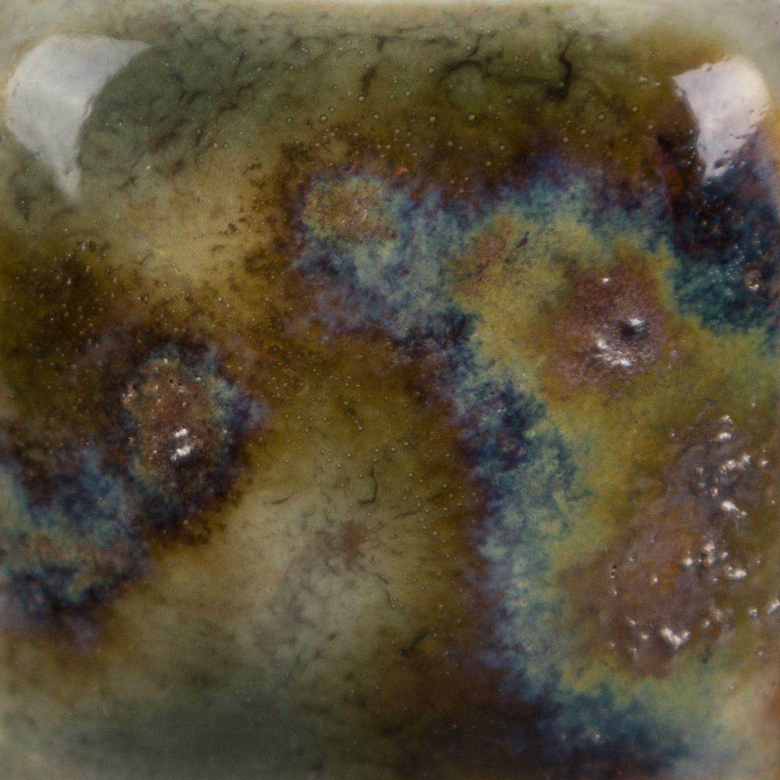 Cerama Smalti liquidi Mystic Jade smalto verde con cristalli