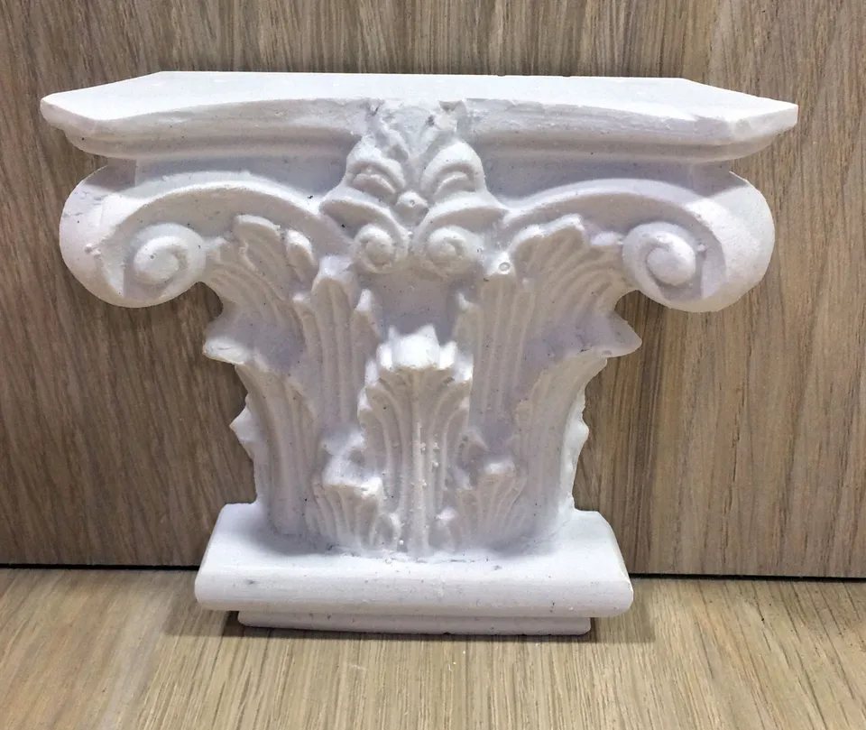 Ditta Montanini Colonne e Capitelli MCAP7 mezzo capitello 8,5 cm