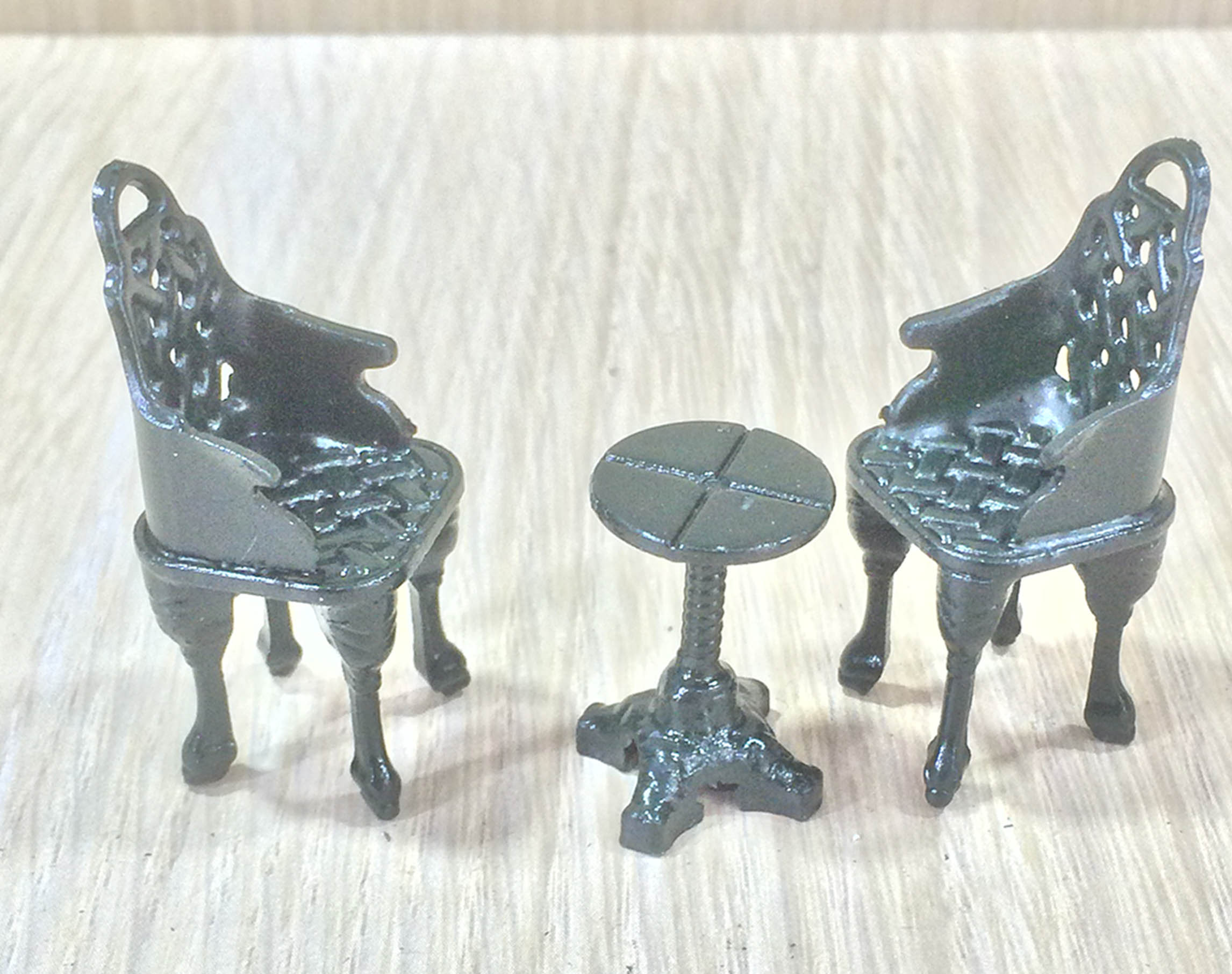 Ditta Montanini Tavoli Sedie 34898 tavolo presepe kit 2 sedie H 4 cm