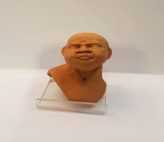 Ditta Montanini Teste Terracotta TC2 testa presepe con mani e piedi