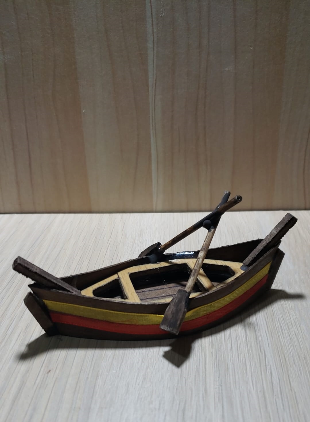 Ditta Montanini barca legno presepe 10x2,5x4 cm