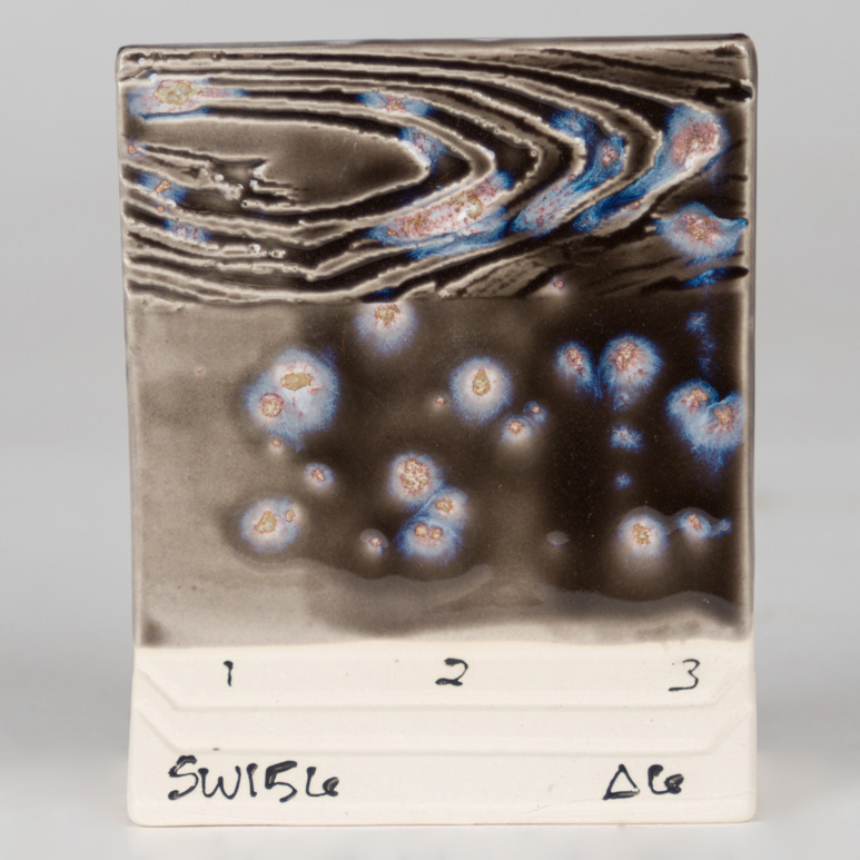 Mayco Foundations Galaxy smalto gres stoneware nero cristalli