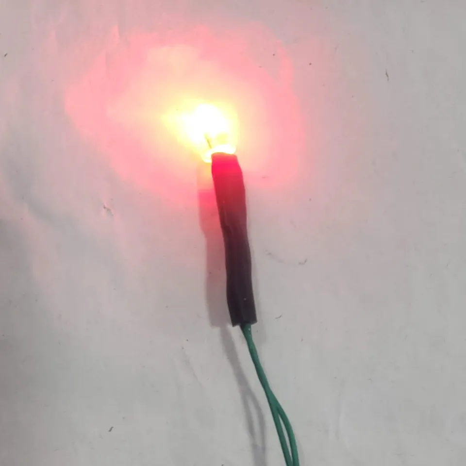 Ditta Montanini Articoli Elettrici AE21 LED effetto fuoco 12V